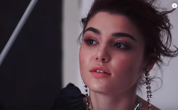 ¡Hande Erçel tiene una vida de ensueño!