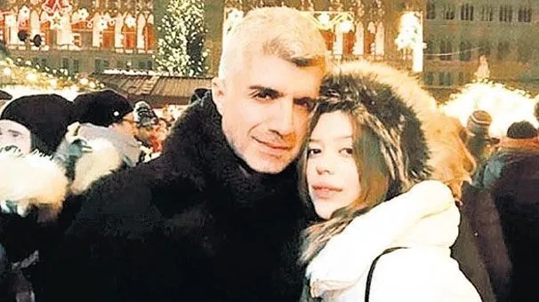 [Ozcan Deniz] hecho un matrimonio secreto