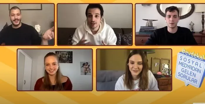 Felicidad conjunta de Alina Boz y Mert Yazıcıoğlu