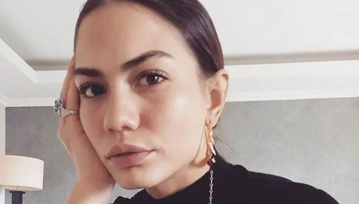 ¡Demet Özdemir logró sorprender a sus fanáticos nuevamente!