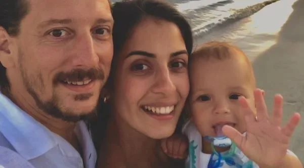 5 años de felicidad de Beyza Şekerci y Engin Hepileri