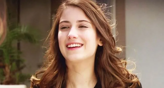 ¡La palabra de Hazal Kaya tenía más sentido después de Larissa Gacemer!