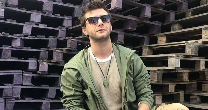 ¡Yağız Can Konyalı encontró la serie que estaba buscando!
