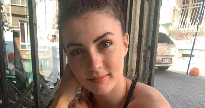 Decisión de la serie de televisión que hace felices a los fanáticos de Burcu Özberk