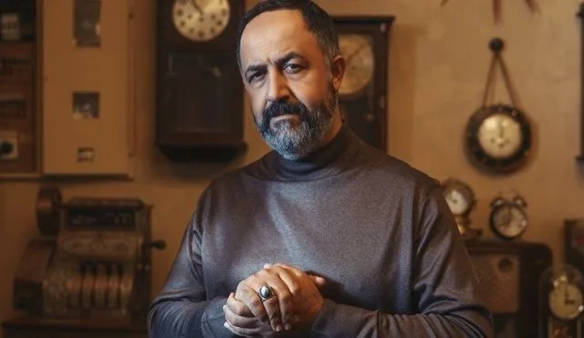 ¡Se ha anunciado la nueva serie de Mehmet Özgür!