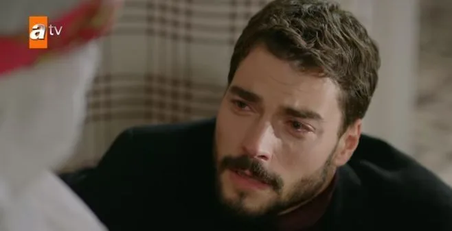 ¡Una nueva decisión de Akın Akınözü antes del rodaje de la serie!