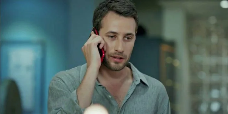 Ozan Dolunay hizo un nuevo trato de serie!
