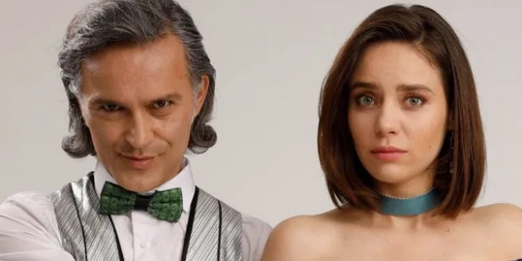 Zeynep Elçin y Bülent Çolak se conocieron en la nueva serie