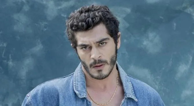 ¿Quién es la nueva novia de Burak Deniz?