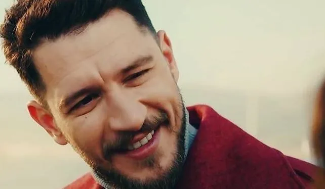 ¿Quién es Uraz Kaygılaroğlu? Altura – Edad – Serie de TV – Familia