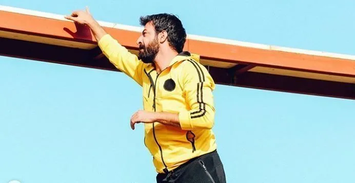 ¿Con qué celebridad está casado İsmail Demirci?