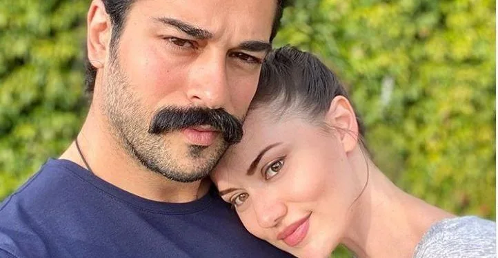 Fahriye Evcen compartió, ¡Burak Özçivit la avergonzó con un comentario de chica!