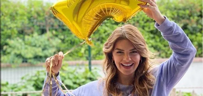 Pelin Karahan regresó a los sets después de 3 años