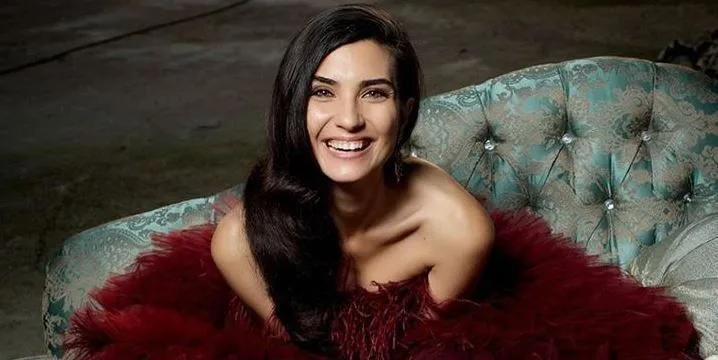 Tuba Büyüküstün dio una respuesta muy clara a la noticia del “amor secreto”.