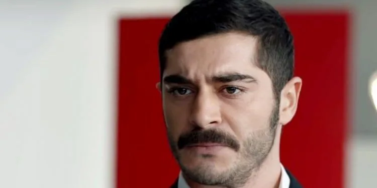 Maraşlı gustó mucho, ¡pero había un detalle sobre Burak Deniz que estaba en las redes sociales!