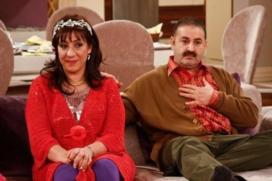 Türk Malı | Asunto – Actores – Tráilers – Episodios – Vídeo (Serie de televisión turca)