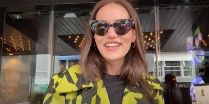 ¡Fahriye Evcen tiene un nuevo proyecto pero no da un secreto!
