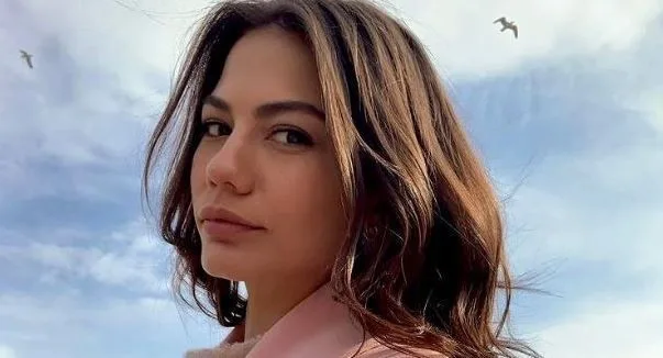¡Demet Özdemir explica lo que no pudo decir con sus publicaciones!