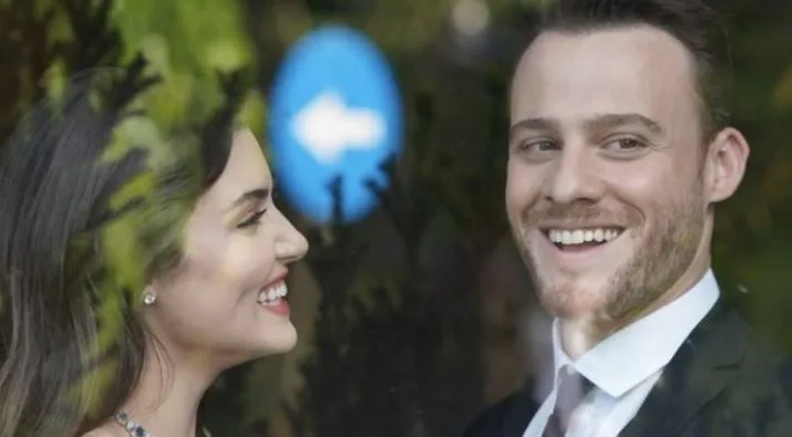 Hande Erçel y Kerem Bürsin el amor se hizo realidad, ¡salió la foto de la mano!