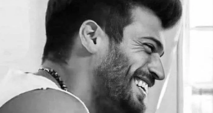 ¡Can Yaman volvió a arrojar su estado de ánimo desde Italia!