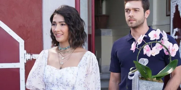 ¡Sorpresa de Aybüke Pusat y Furkan Andıç! ¡Están en el mismo drama nuevamente después de Her Yerde Sen!
