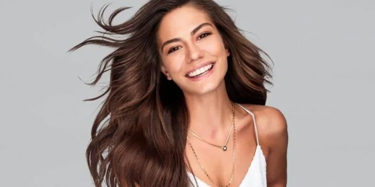 ¡Demet Özdemir está muy descontento en este momento!