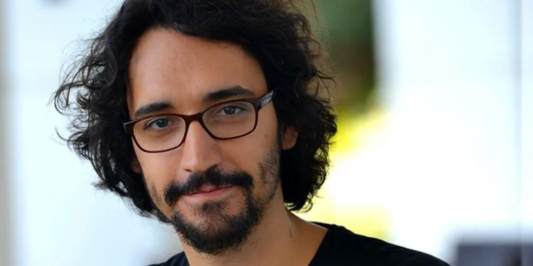 ¿Quién es Caner Özyurtlu? De dónde es – Altura – Edad – Serie de TV – Familia
