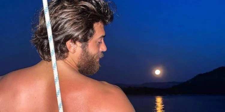 ¡El regreso de Can Yaman a Turquía después de meses fue increíble!