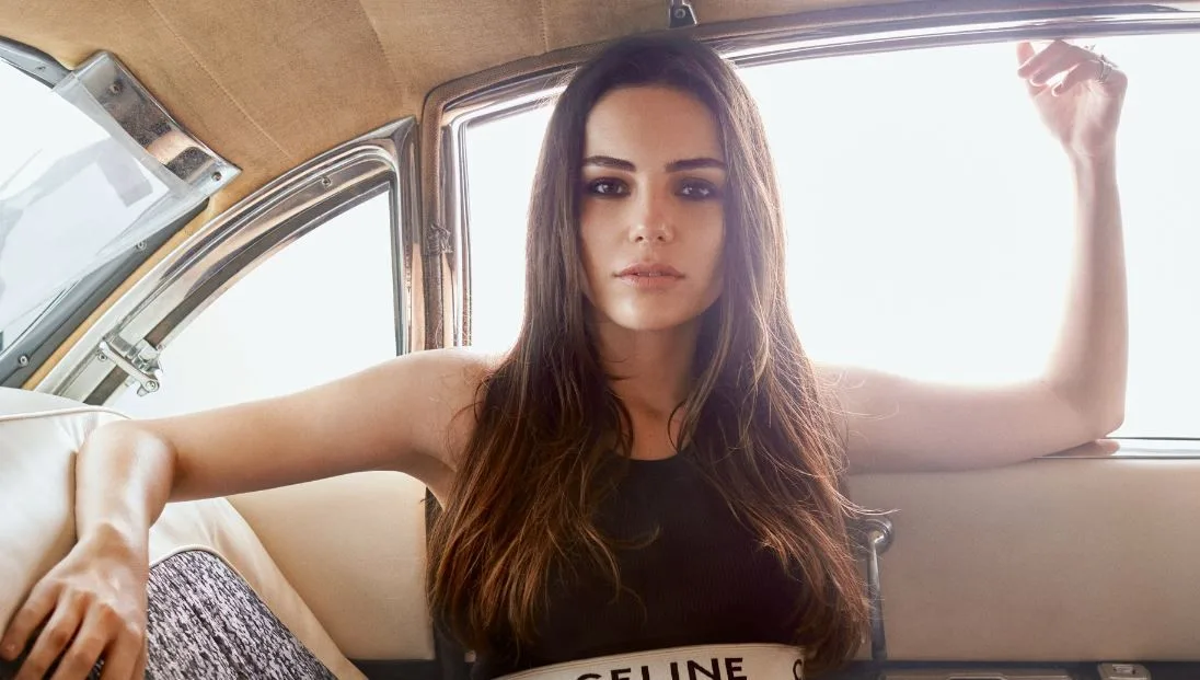 Poses muy especiales de Yağmur Tanrısevsin, Ayşe de la serie de televisión ‘Kalp Yarası’