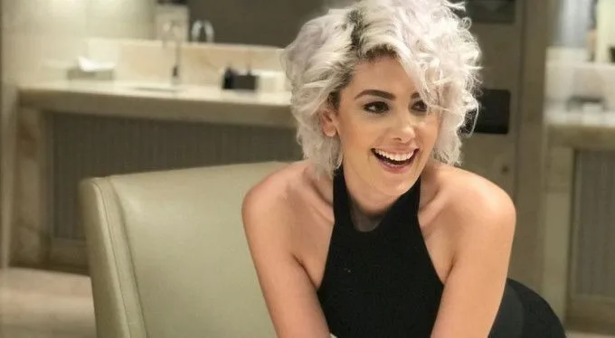 ¿Quién es Burcu Binici? De dónde es – Altura – Edad – Serie de TV – Familia