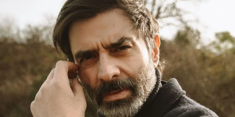 ¡Hay una serie legendaria que Cansel Elçin no puede quitarse de la cabeza!