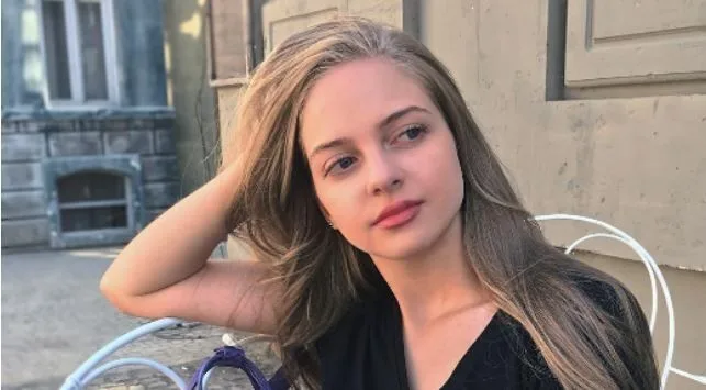 İpek Filiz Yazıcı, el ‘Işık’ de la popular serie de Netflix, ‘Aşk 101’, ¡está locamente enamorado!