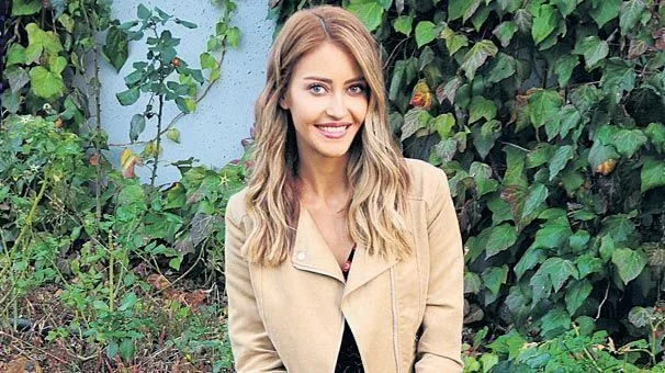 ¿Quién es Tuğba Melis Türk? De dónde es – Altura – Edad – Serie de TV – Familia
