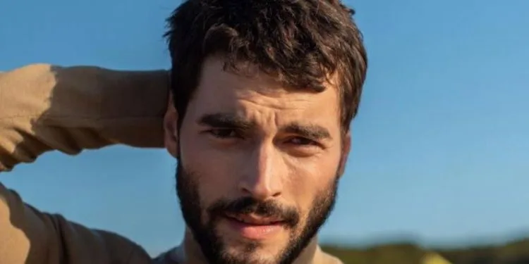 ¡Nueva serie de televisión con Akın Akınözü y Öykü Karayel del productor de Sefirin Kızı!