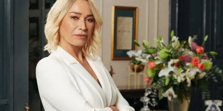 ¡El intercambio emocional de la actriz principal Demet Akbağ en el cumpleaños de su esposo perdido!