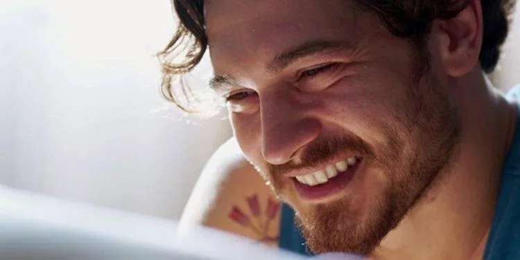 ¡Gran decisión de serie de Çağatay Ulusoy 4 años después de la serie de televisión İçerde!