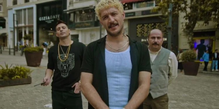 ¡Apareció la aparición de Uraz Kaygılaroğlu en Üç Kuruş! ¡El suelo se ha movido!