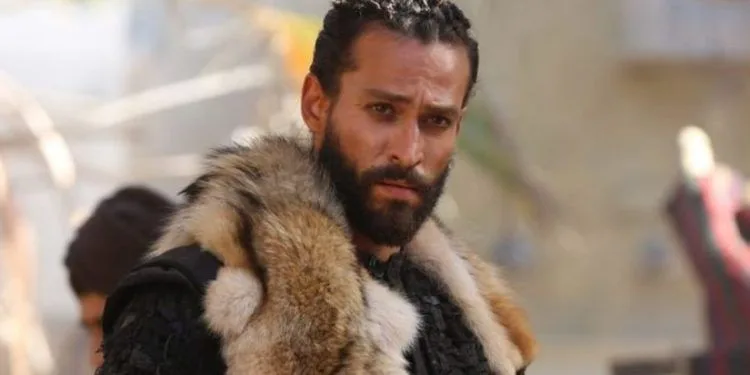 ¡El desarrollo de Ekin Koç en la serie Üç Kuruş de Show TV aumentó la emoción!