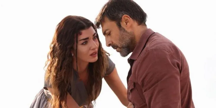 ¡El estrés de Fox TV de Aslıhan Güner y sus amigos ha comenzado!