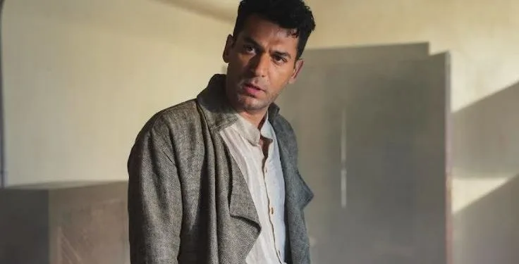 ¡Murat Yıldırım vuelve a la pantalla como una bomba con la serie Aziz!