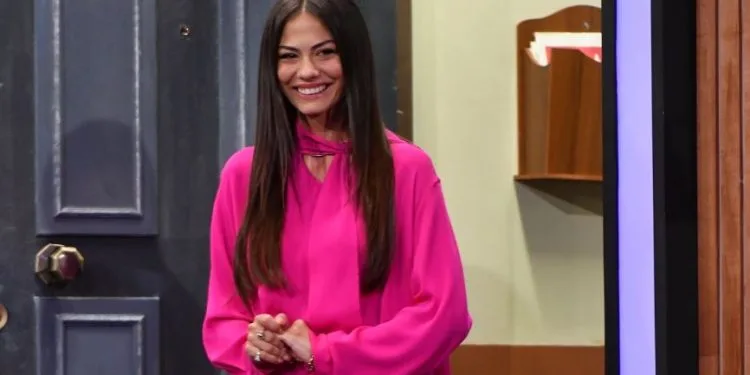 ¡Gran decisión para la serie más ambiciosa de Star TV, que se le ofreció a Demet Özdemir!
