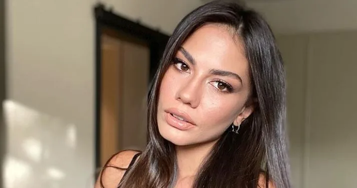 ¡Una invitación que enorgulleció a Demet Özdemir después de muchos años!