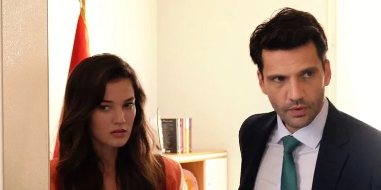 ¡El papel de Pınar Deniz sorprendió a Kaan Urgancıoğlu!