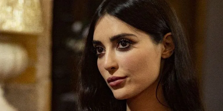 ¡Melike İpek Yalova hizo un regreso sorpresa a la serie de televisión!