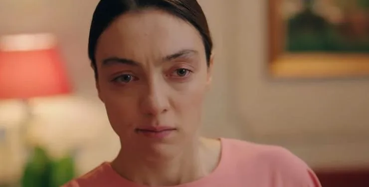¡La serie Masumlar Apartmanı abre nuevas puertas para Merve Dizdar!