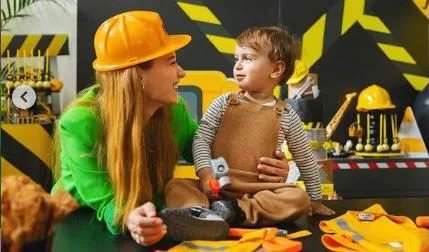 ¡Atención! ¡El hijo de Hazal Kaya, la estrella de la serie Misafir, cumplió 2 años! ..
