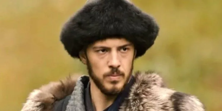 ¡Tapar de Uyanış Büyük Selçuklu, Ali Gözüşirin, está nuevamente en una serie histórica de televisión!
