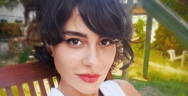¡Asena Tuğal eligió una vez más una serie de comedia romántica!