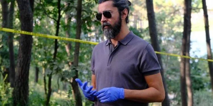 Cuando Barış Bağcı cambió a la serie Alparslan, ¡llegó una nueva celebridad al Çember!