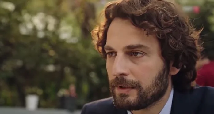 ¡Birkan Sokullu ha alcanzado una posición muy especial en la serie Masumlar Apartmanı!